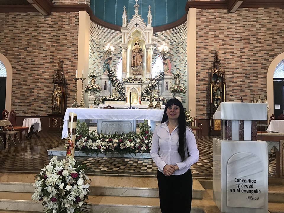 Canto de funerales Ministerio de Silvia Rodriguez